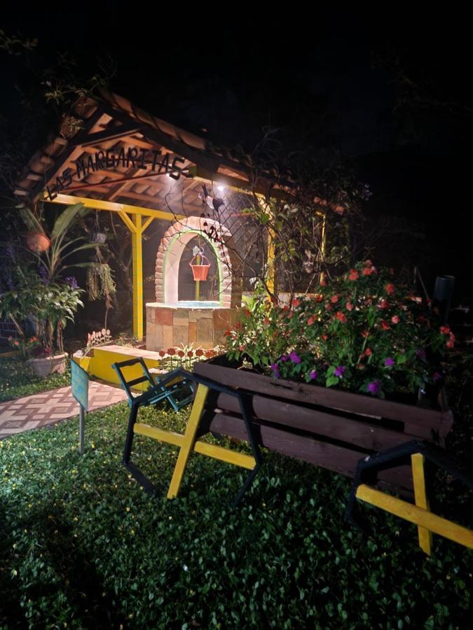 Hotel Y Restaurante Las Margaritas Perquin ภายนอก รูปภาพ