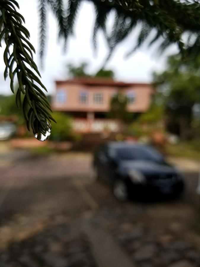 Hotel Y Restaurante Las Margaritas Perquin ภายนอก รูปภาพ