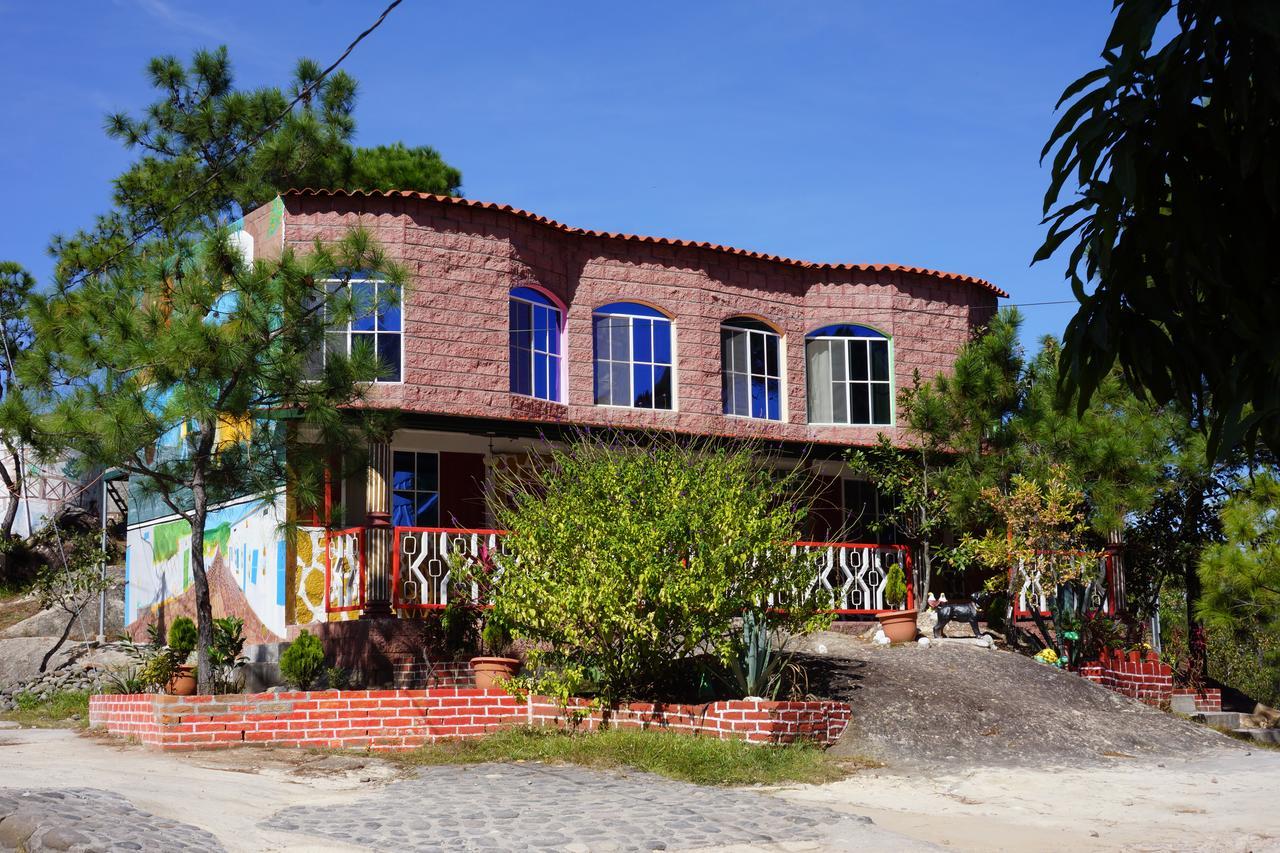 Hotel Y Restaurante Las Margaritas Perquin ภายนอก รูปภาพ